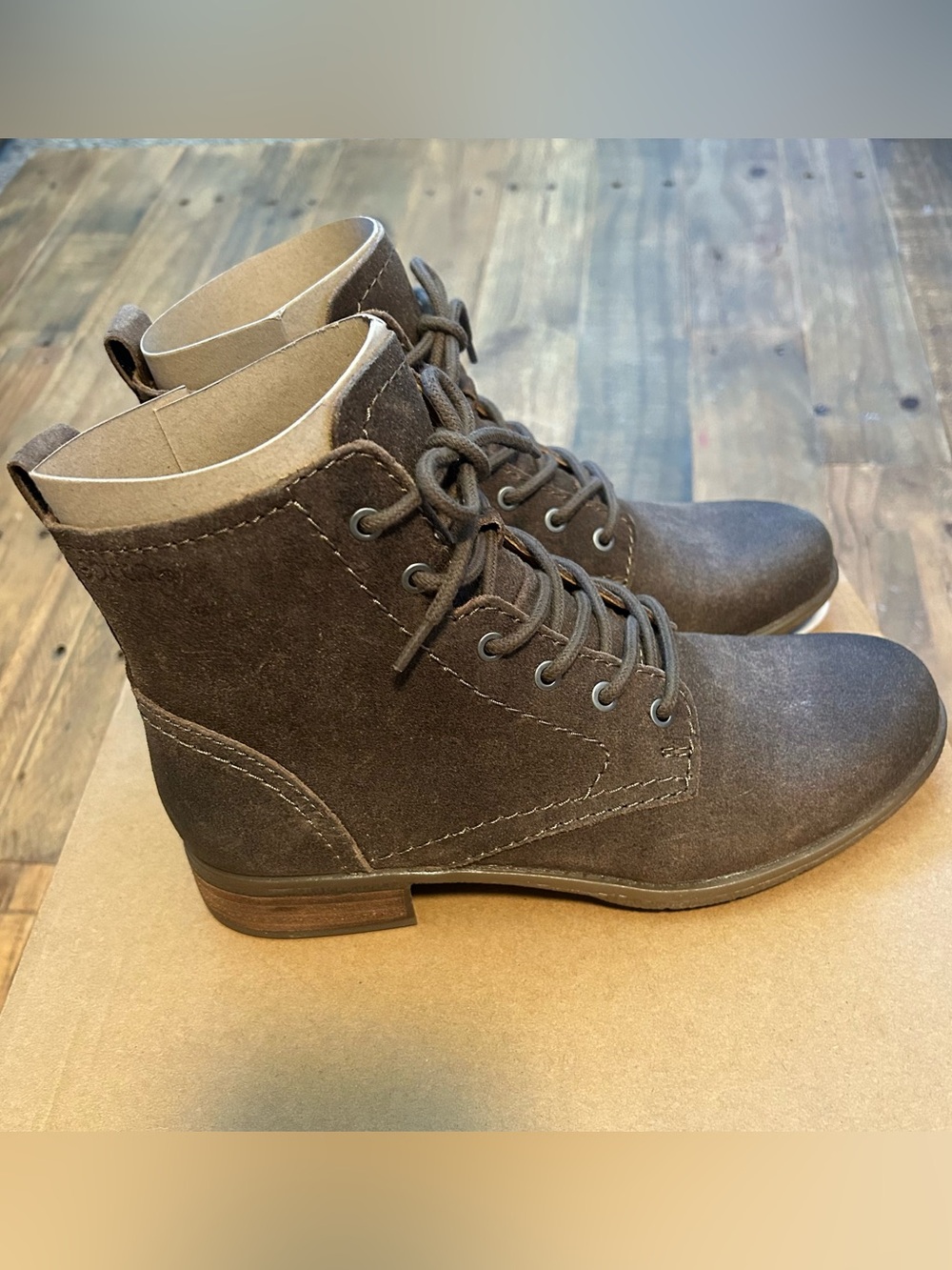 New Earth Leather Lace-Up Ankle Boots Janel Medium Brown Size Womens Size 7 M